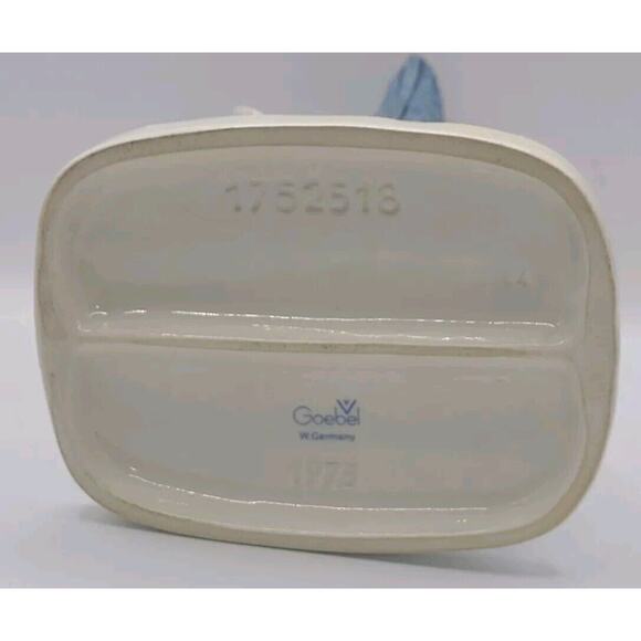 1975 Goebel Ceramic Gnome 1752518 Co-Boy Bert The Soccer Player W Germany VTG - Picture 5 of 9